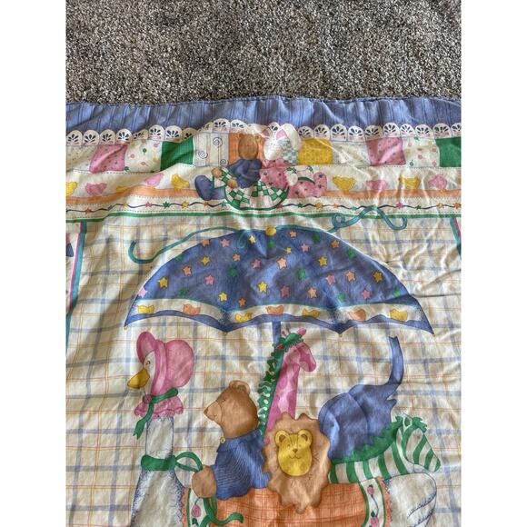 Vintage Baby Quilt Comforter Handmade Tied Quilt Zoo Animals 44x38 - Picture 3 of 11